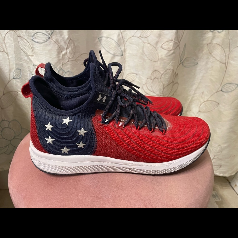 Harper 4's red White and blue men’s size 12
